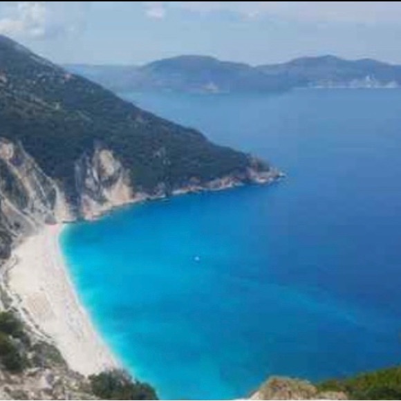 Meet your Posher, Angela - Picture 1 of 1